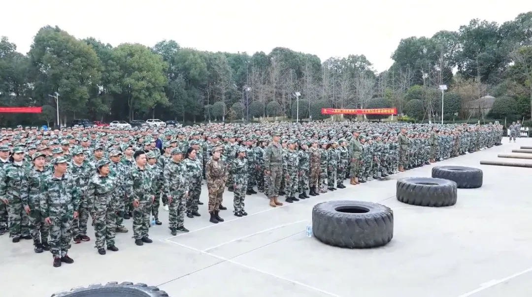 百名退役军人扎根健康事业新“战场”